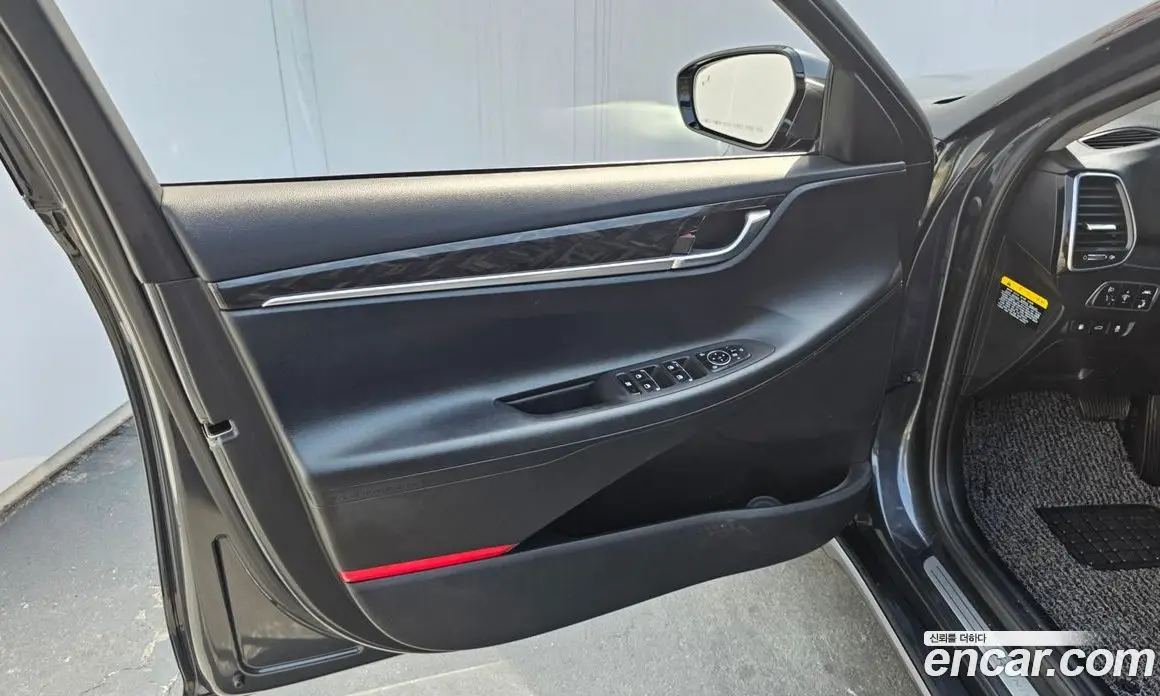 Hyundai Grandeur 2019 2.4 автомат (гидро), фото 14