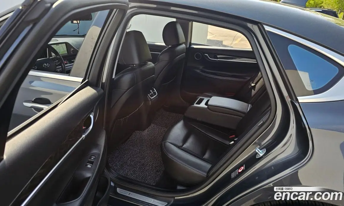 Hyundai Grandeur 2019 2.4 автомат (гидро), фото 17
