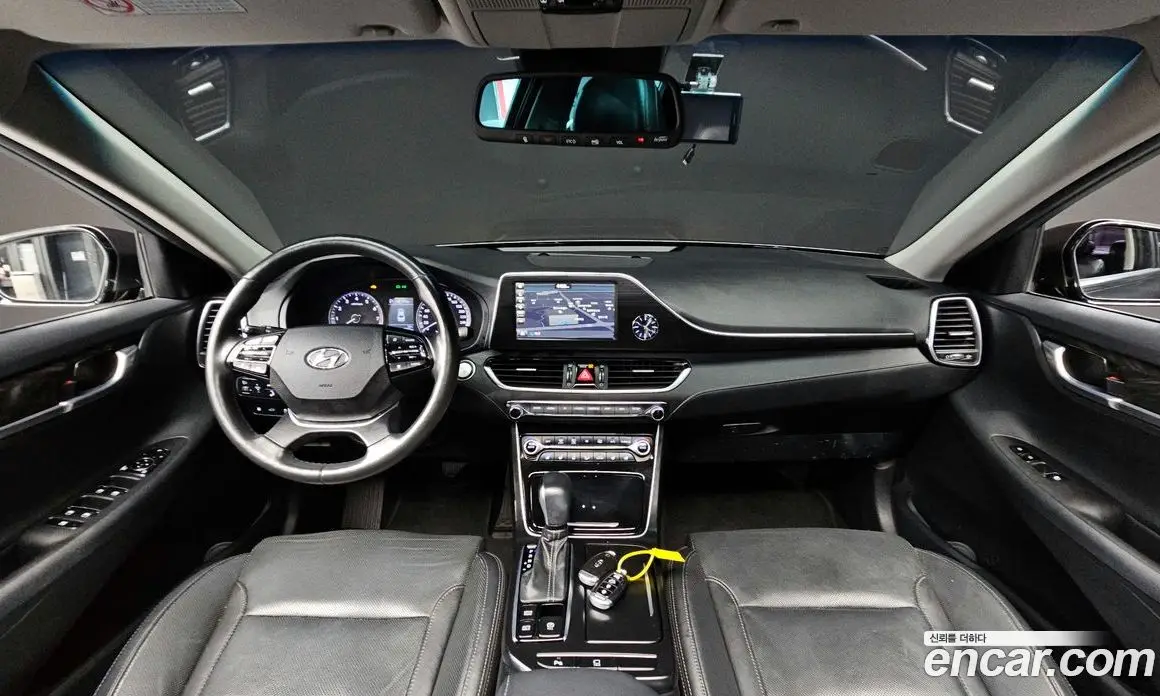 Hyundai Grandeur 2019 2.4 автомат (гидро), фото 7