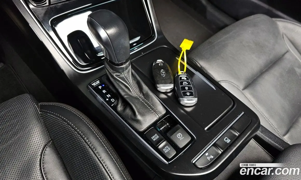 Hyundai Grandeur 2019 2.4 автомат (гидро), фото 9