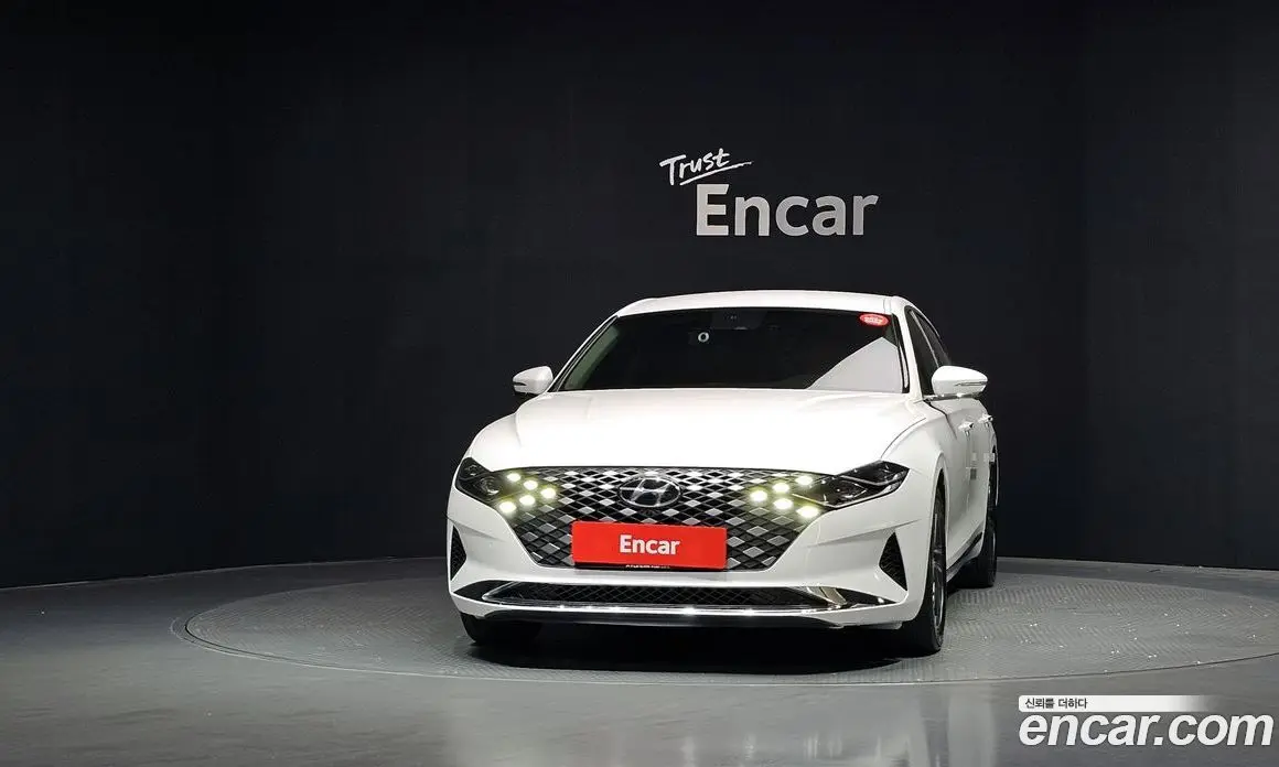 Hyundai Grandeur 2020 2.5 автомат (гидро), фото 3