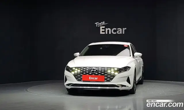 Hyundai Grandeur 2020 2.5 автомат (гидро), миниатюра 3