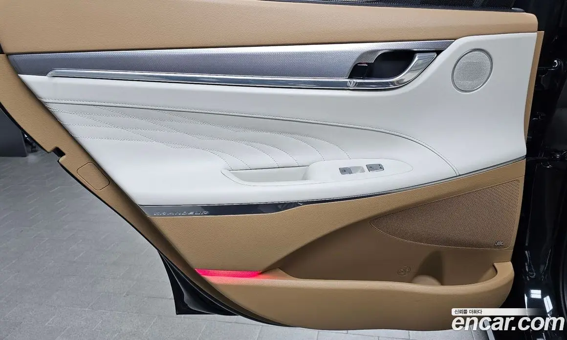 Hyundai Grandeur 2020 3.3 автомат (гидро), фото 15 Hyundai Grandeur 2020 3.3 автомат (гидро), фото 15