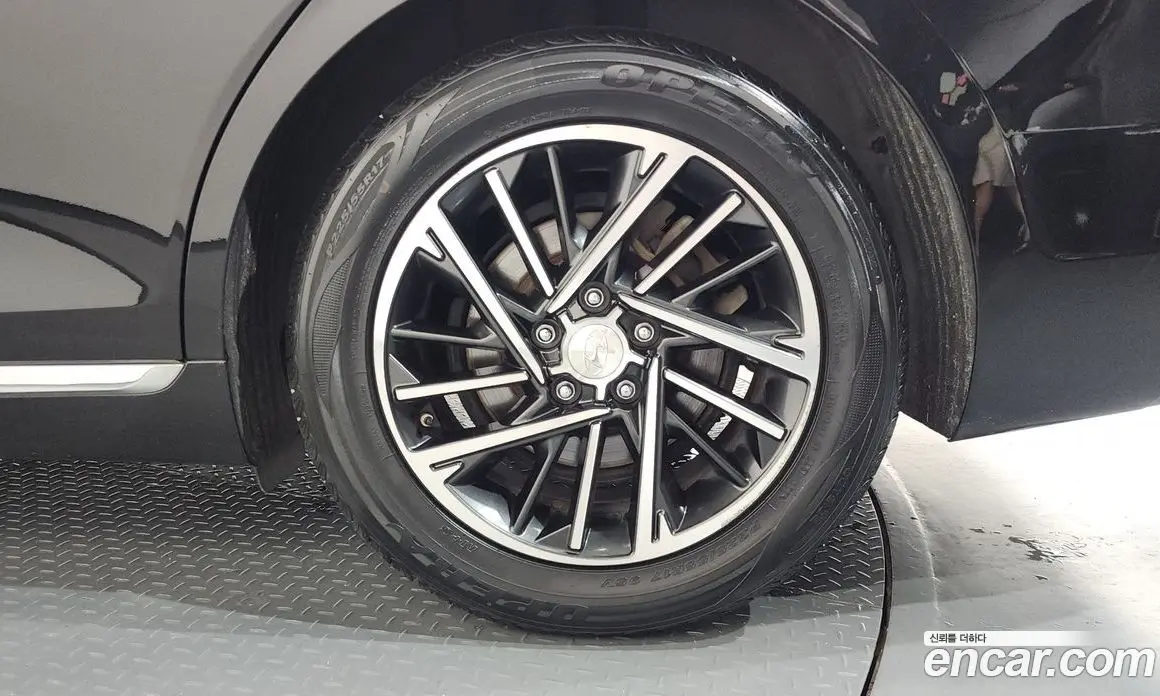 Hyundai Grandeur 2021 2.5 автомат (гидро), фото 6