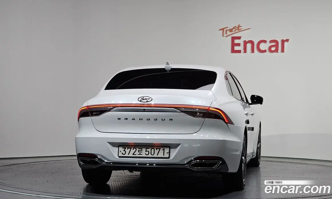 Hyundai Grandeur 2021 2.5 автомат (гидро), фото 4 Hyundai Grandeur 2021 2.5 автомат (гидро), фото 4