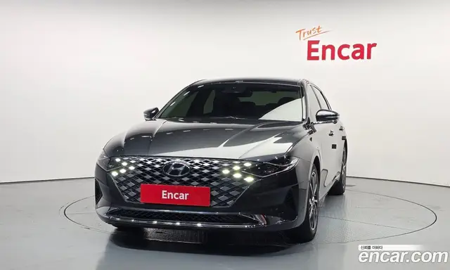 Hyundai Grandeur 2022 2.5 автомат (гидро), миниатюра 3