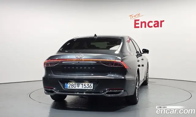 Hyundai Grandeur 2022 2.5 автомат (гидро), миниатюра 4