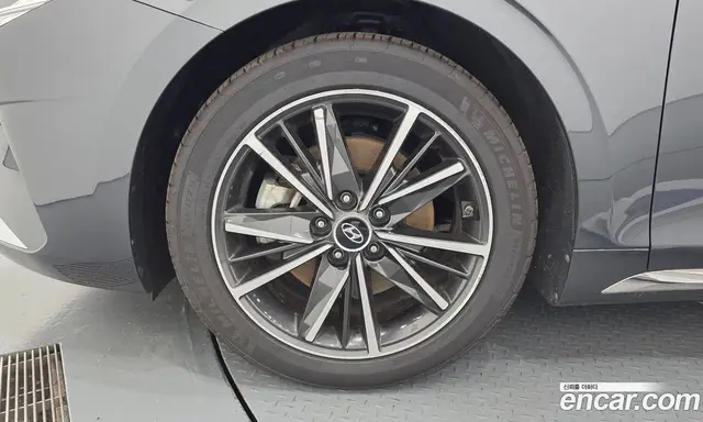 Hyundai Grandeur 2022 2.5 автомат (гидро), миниатюра 5