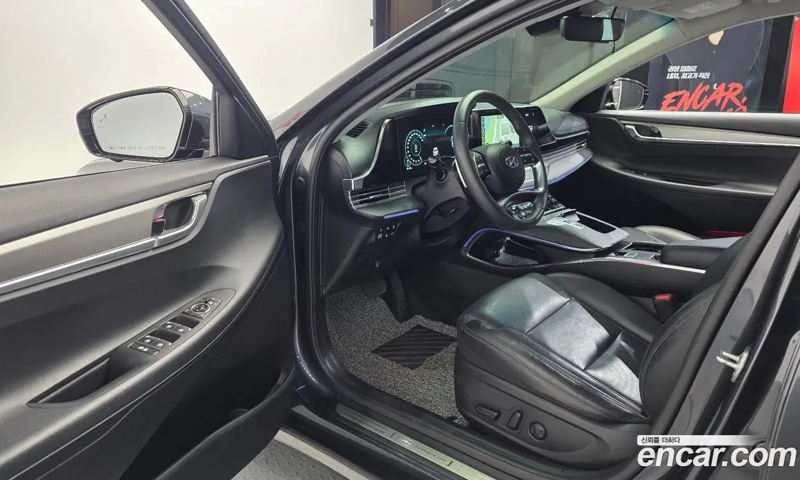 Hyundai Grandeur 2022 2.5 автомат (гидро), фото 10