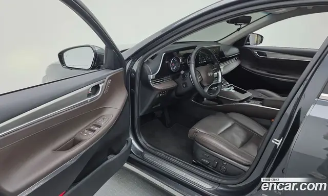 Hyundai Grandeur 2022 2.5 автомат (гидро), миниатюра 10 Hyundai Grandeur 2022 2.5 автомат (гидро), миниатюра 10