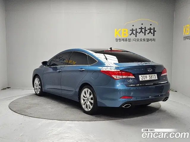 Hyundai i40 2012 2.0 автомат (гидро), миниатюра 4 Hyundai i40 2012 2.0 автомат (гидро), миниатюра 4