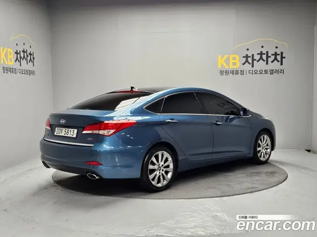 Hyundai i40 2012 2.0 автомат (гидро), миниатюра 7 Hyundai i40 2012 2.0 автомат (гидро), миниатюра 7