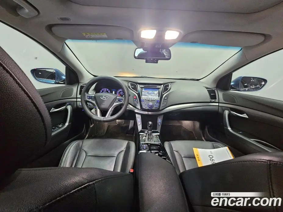 Hyundai i40 2012 2.0 автомат (гидро), фото 10 Hyundai i40 2012 2.0 автомат (гидро), фото 10