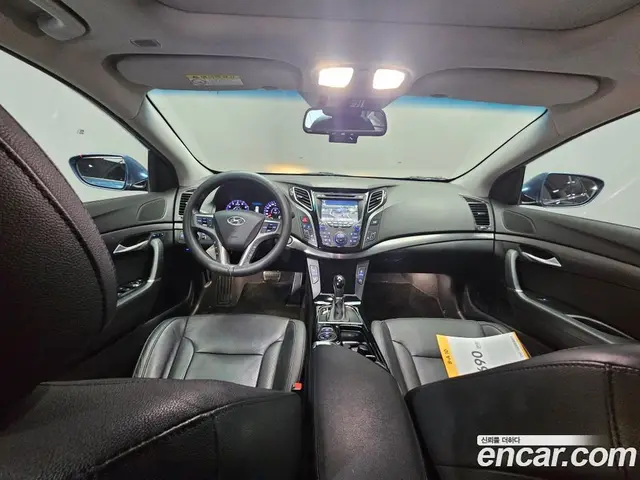 Hyundai i40 2012 2.0 автомат (гидро), миниатюра 10 Hyundai i40 2012 2.0 автомат (гидро), миниатюра 10