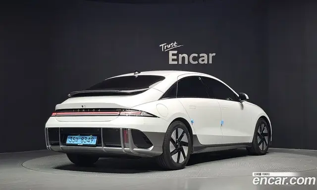 Hyundai Ioniq 6 2023 0.1 автомат (гидро), миниатюра 2