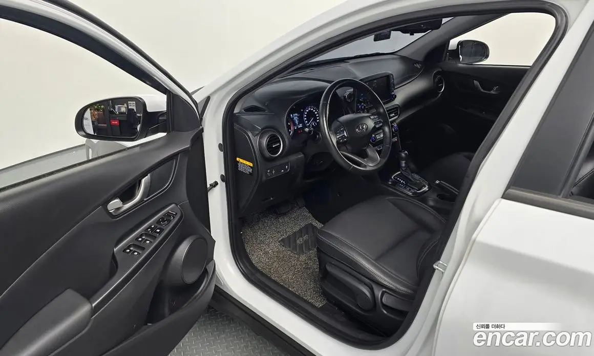 Hyundai Kona 2019 1.6 автомат (гидро), фото 11