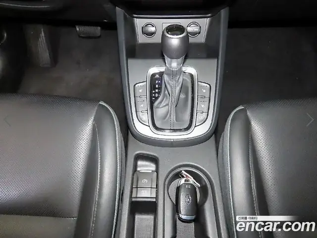 Hyundai Kona 2021 1.6 автомат (гидро), миниатюра 12