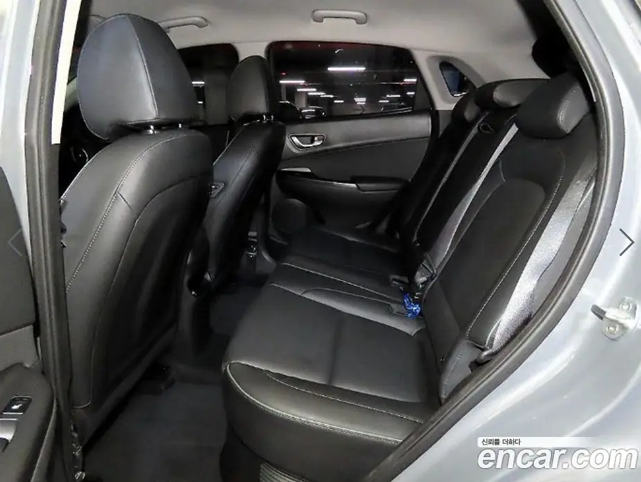 Hyundai Kona 2021 1.6 автомат (гидро), фото 7
