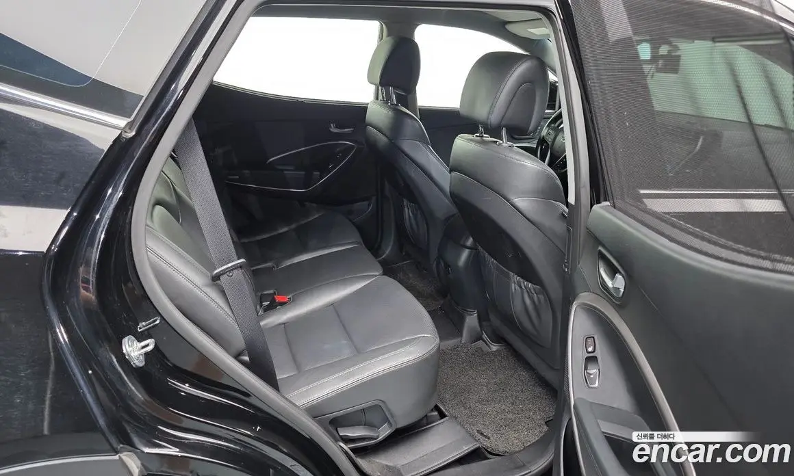 Hyundai Santa Fe 2016 2.0 автомат (гидро), фото 12 Hyundai Santa Fe 2016 2.0 автомат (гидро), фото 12