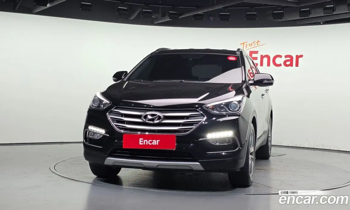 Hyundai Santa Fe 2016 2.0 автомат (гидро), фото 3 Hyundai Santa Fe 2016 2.0 автомат (гидро), фото 3
