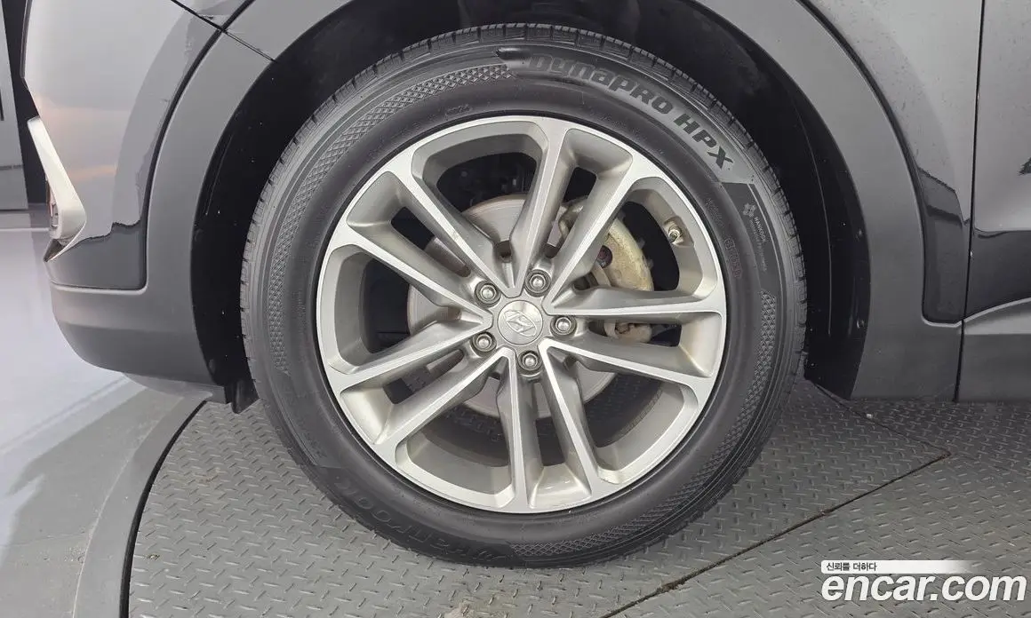 Hyundai Santa Fe 2016 2.0 автомат (гидро), фото 5 Hyundai Santa Fe 2016 2.0 автомат (гидро), фото 5