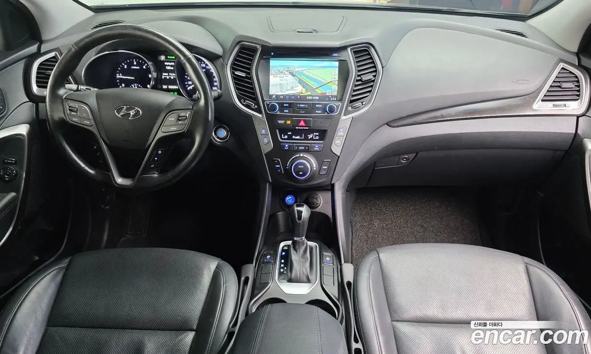 Hyundai Santa Fe 2016 2.0 автомат (гидро), фото 7 Hyundai Santa Fe 2016 2.0 автомат (гидро), фото 7