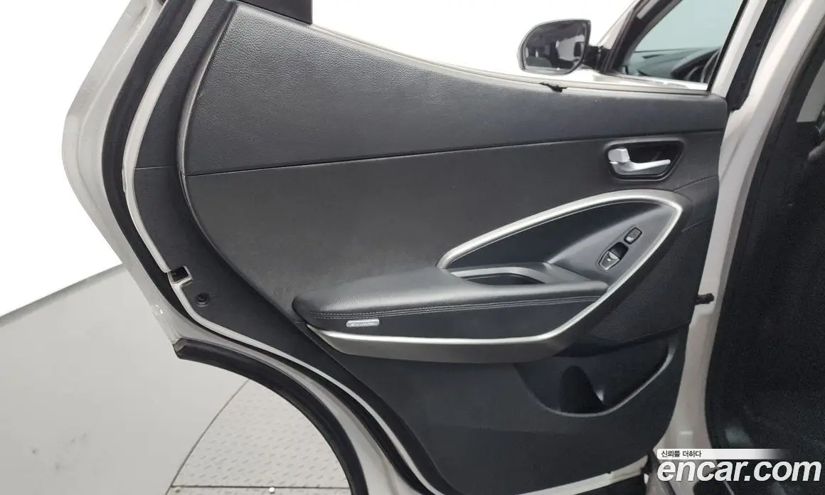 Hyundai Santa Fe 2017 2.0 автомат (гидро), фото 15