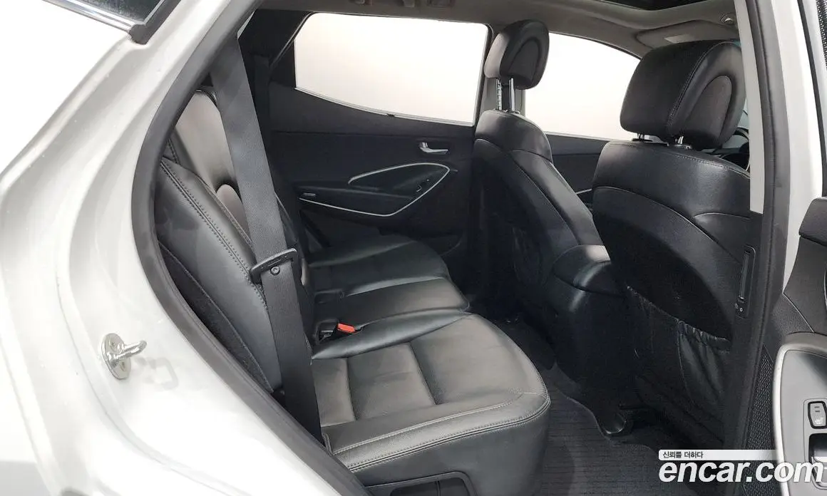 Hyundai Santa Fe 2017 2.0 автомат (гидро), фото 17