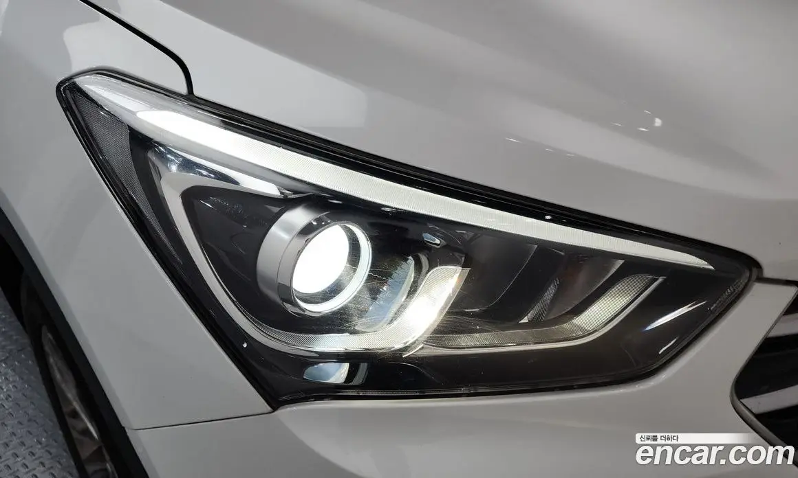 Hyundai Santa Fe 2017 2.0 автомат (гидро), фото 8