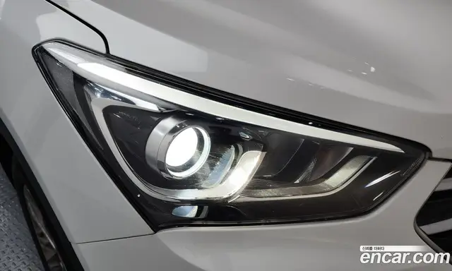 Hyundai Santa Fe 2017 2.0 автомат (гидро), миниатюра 8
