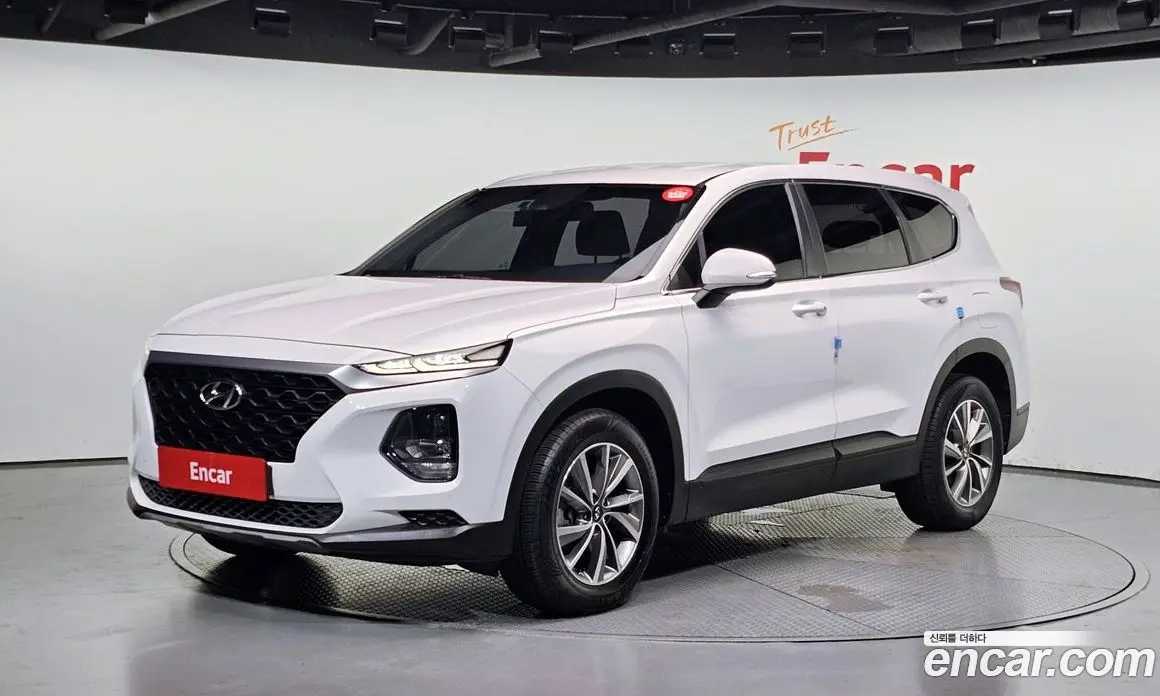 Hyundai Santa Fe 2018 2.0 автомат (гидро), фото 1 Hyundai Santa Fe 2018 2.0 автомат (гидро), фото 1