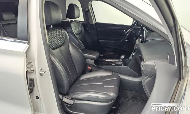 Hyundai Santa Fe 2018 2.0 автомат (гидро), миниатюра 11 Hyundai Santa Fe 2018 2.0 автомат (гидро), миниатюра 11
