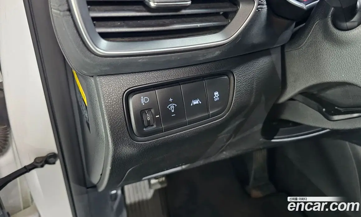 Hyundai Santa Fe 2018 2.0 автомат (гидро), фото 16 Hyundai Santa Fe 2018 2.0 автомат (гидро), фото 16