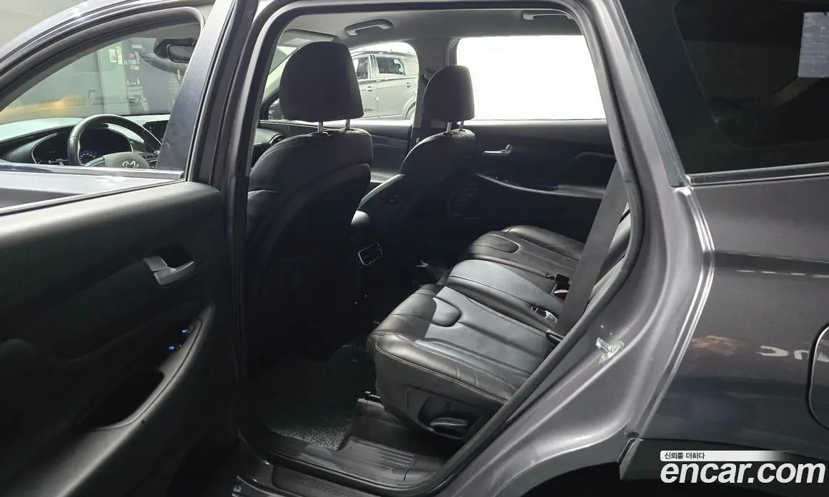 Hyundai Santa Fe 2021 2.2 автомат (гидро), фото 11