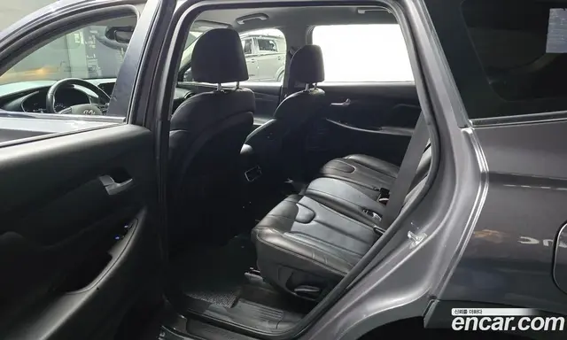 Hyundai Santa Fe 2021 2.2 автомат (гидро), миниатюра 11