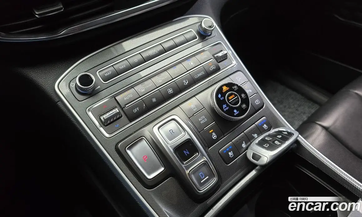 Hyundai Santa Fe 2021 2.2 автомат (гидро), фото 9