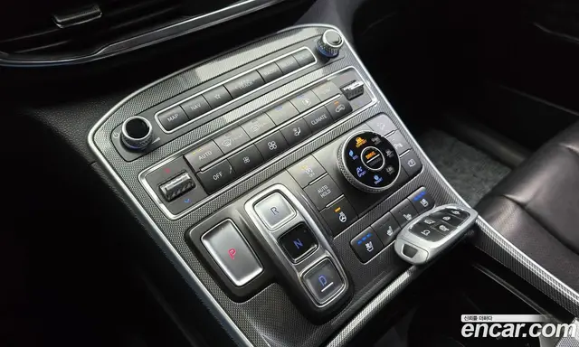 Hyundai Santa Fe 2021 2.2 автомат (гидро), миниатюра 9