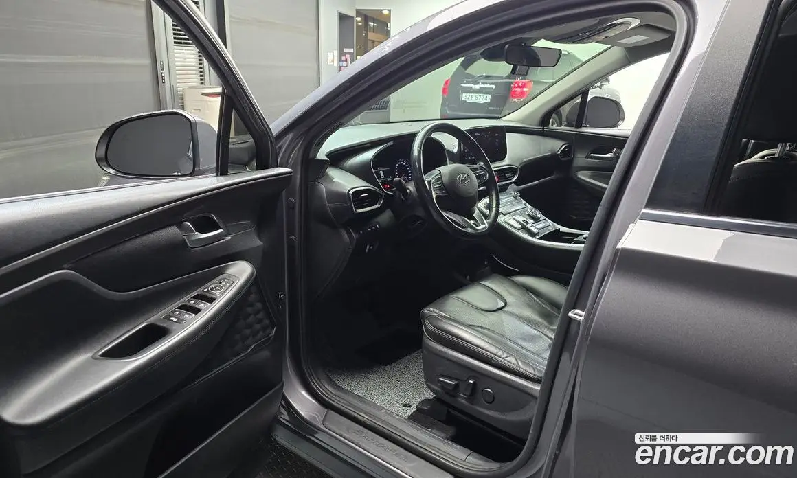 Hyundai Santa Fe 2021 2.2 автомат (гидро), фото 10