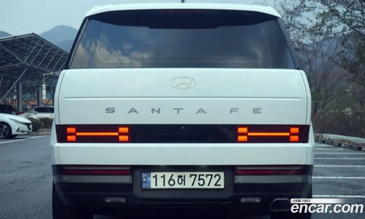 Hyundai Santa Fe 2024 2.5 автомат (гидро), фото 3