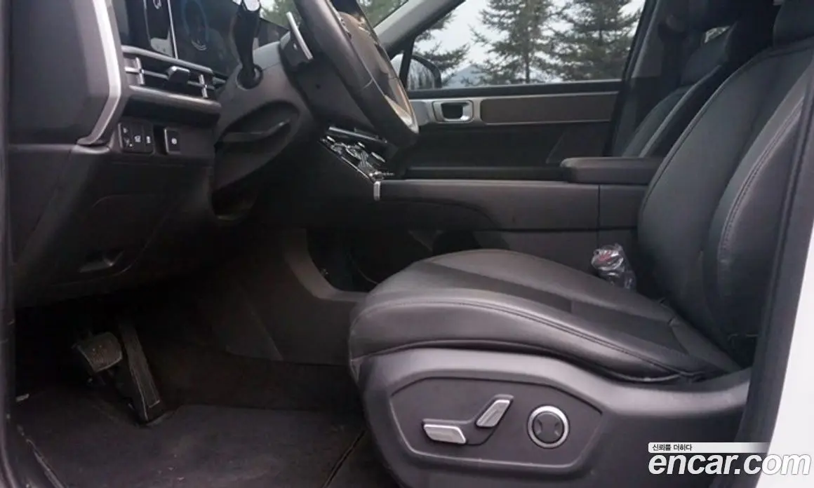 Hyundai Santa Fe 2024 2.5 автомат (гидро), фото 9