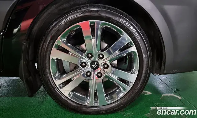 Hyundai Solati 2019 2.5 автомат (гидро), миниатюра 5