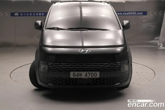 Hyundai Staria 2021 2.2 автомат (гидро), миниатюра 3
