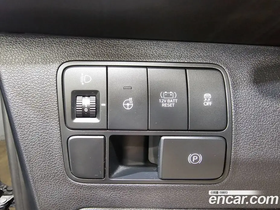 Hyundai Staria 2024 1.6 автомат (гидро), фото 13