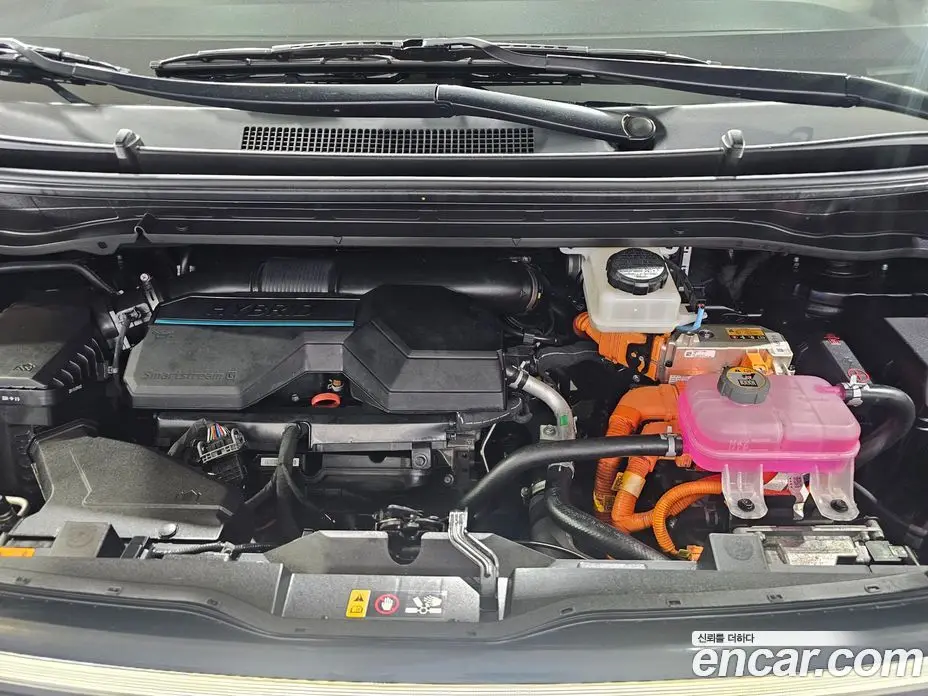 Hyundai Staria 2024 1.6 автомат (гидро), фото 17