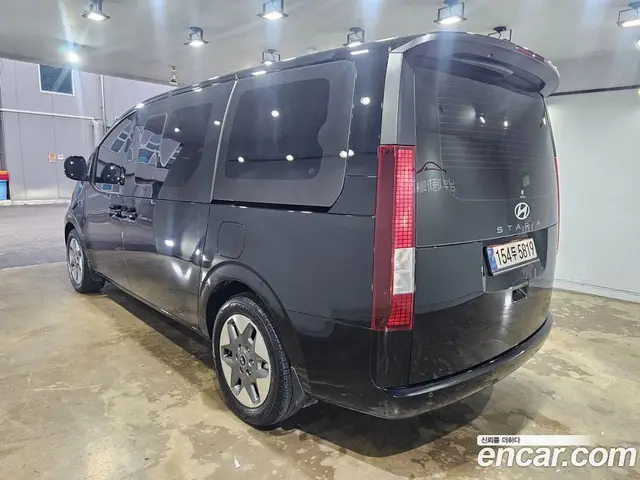 Hyundai Staria 2024 1.6 автомат (гидро), миниатюра 6