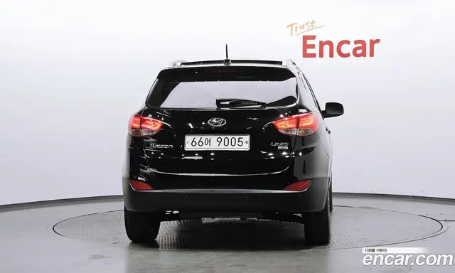 Hyundai Tucson 2009 2.0 автомат (гидро), миниатюра 4