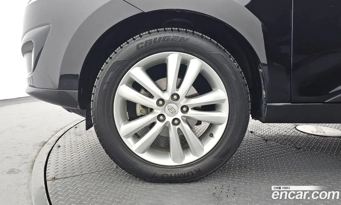 Hyundai Tucson 2009 2.0 автомат (гидро), фото 5
