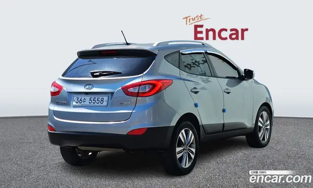 Hyundai Tucson 2014 2.0 автомат (гидро), миниатюра 2