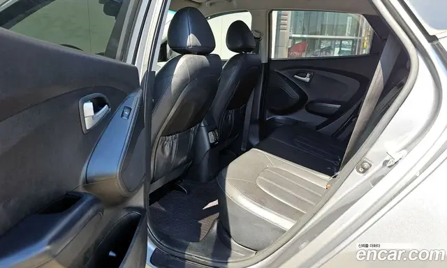 Hyundai Tucson 2014 2.0 автомат (гидро), миниатюра 11