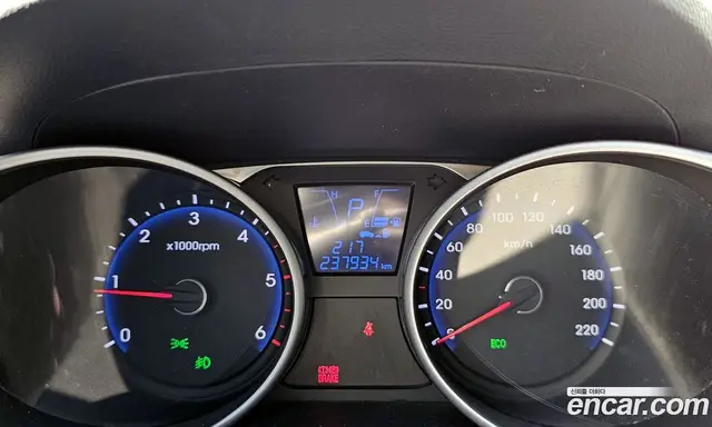 Hyundai Tucson 2014 2.0 автомат (гидро), миниатюра 8